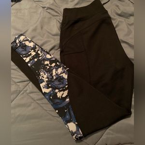 Size L PopFit Leggings